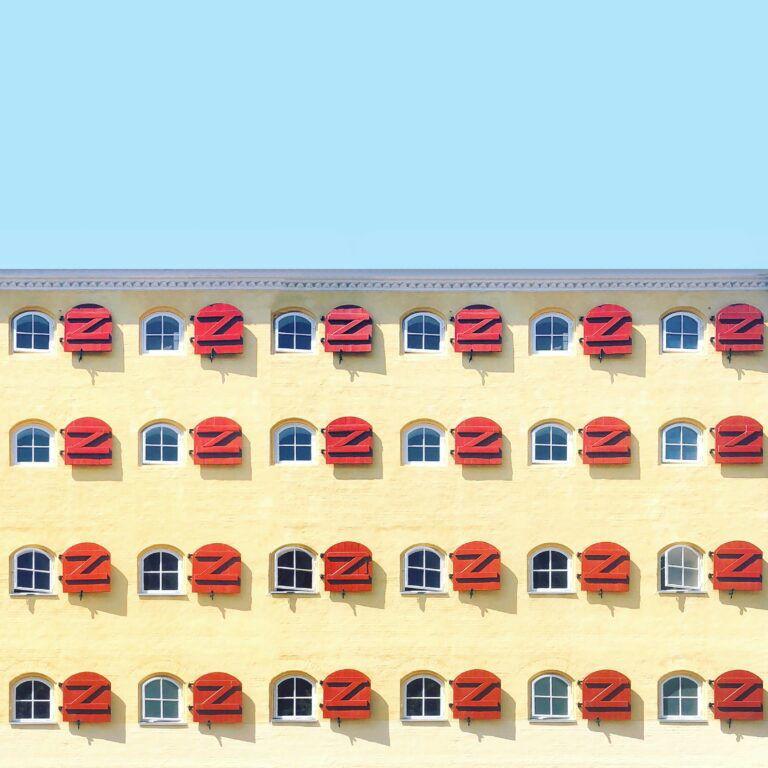 After image - minimalist composition